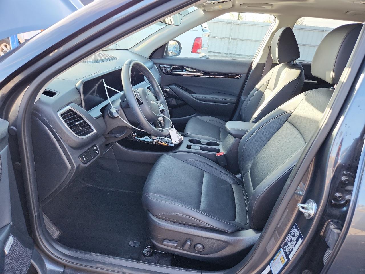 2024 Kia Seltos Sx VIN: KNDETCA77R7576361 Lot: 87113605