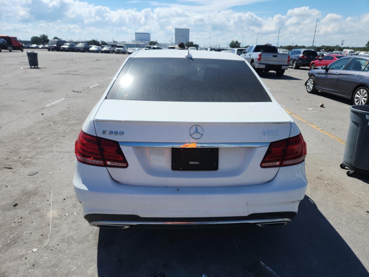 2016 Mercedes-Benz E 350 VIN: WDDHF5KB1GB267066 Lot: 87248815