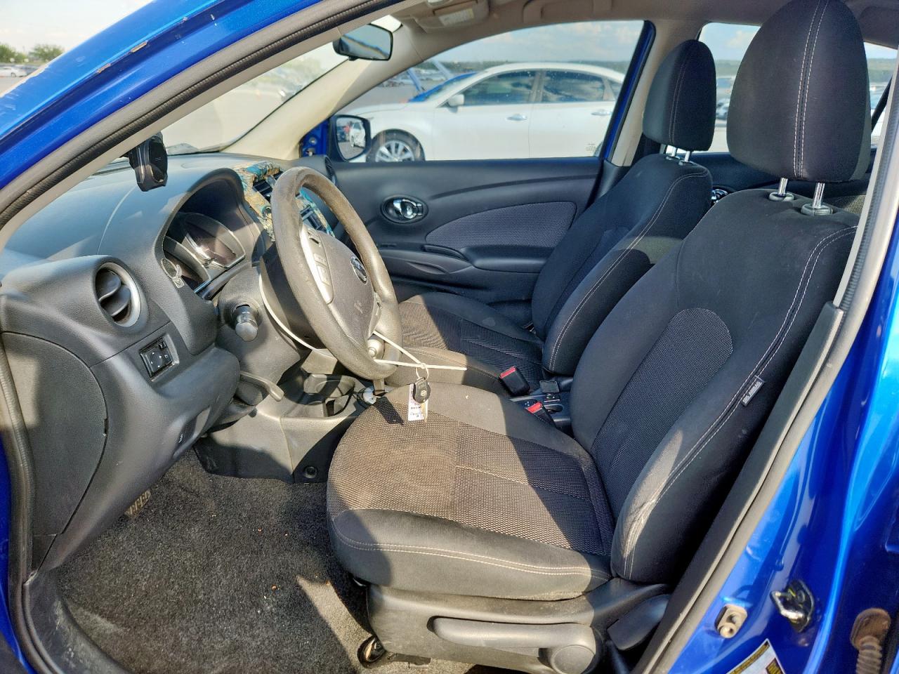 2015 Nissan Versa S VIN: 3N1CN7AP3FL921906 Lot: 84610175