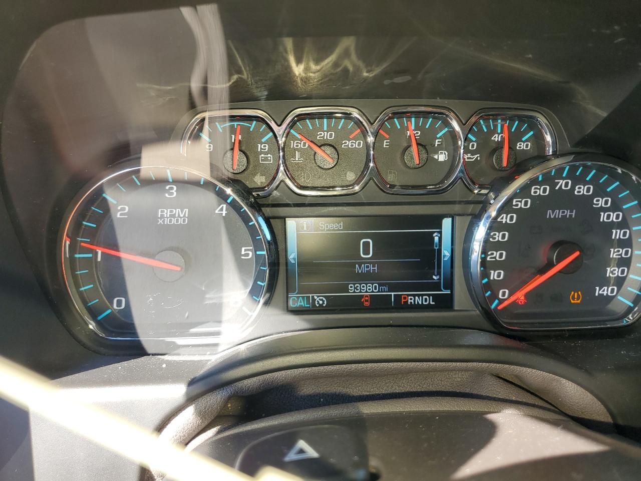 2018 GMC Yukon Slt VIN: 1GKS1BKC3JR326773 Lot: 89702675