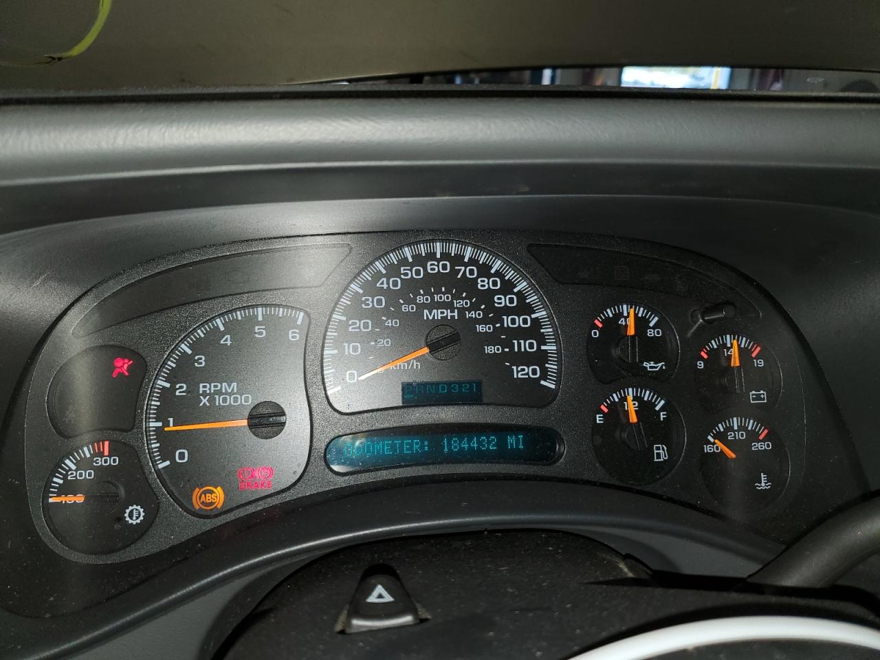 2003 Chevrolet Suburban K2500 VIN: 3GNGK26G23G310926 Lot: 85188395