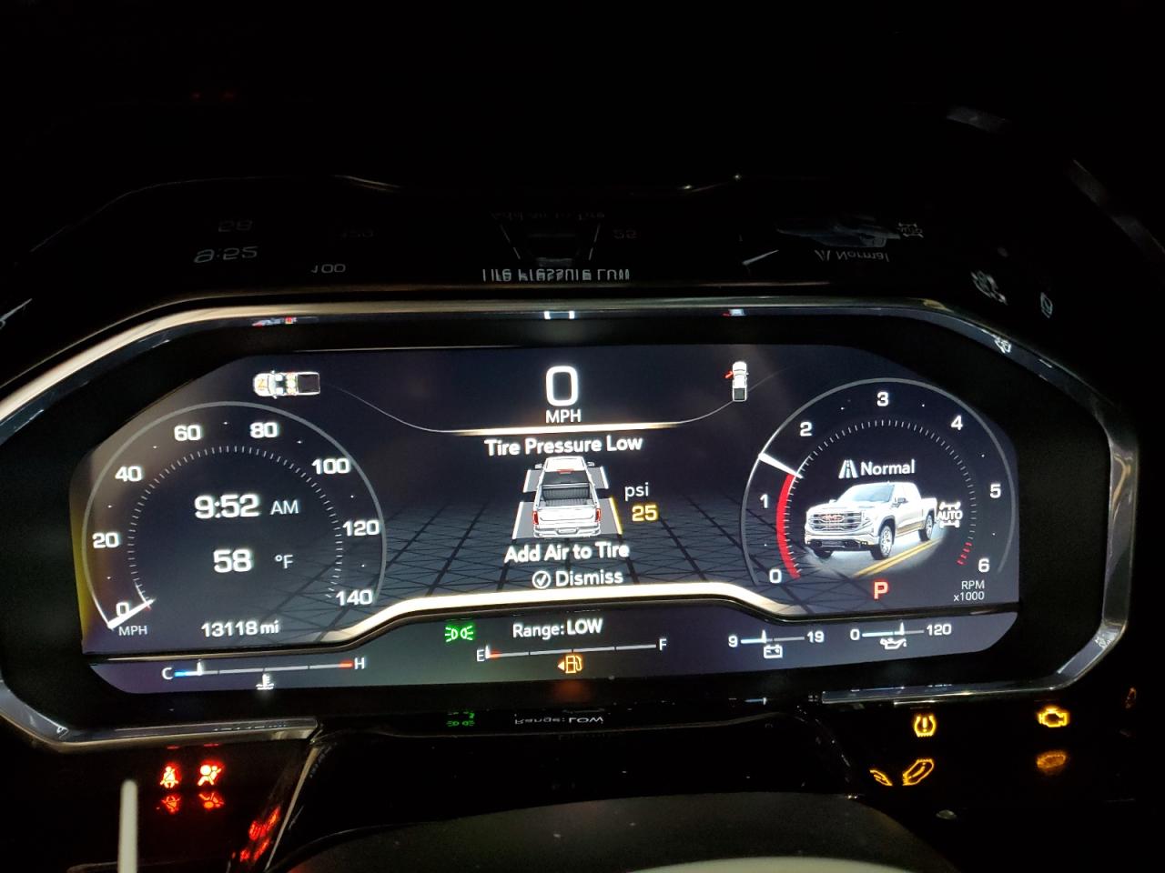 2025 GMC Sierra K1500 Elevation VIN: 3GTUUCED6SG159638 Lot: 82705105