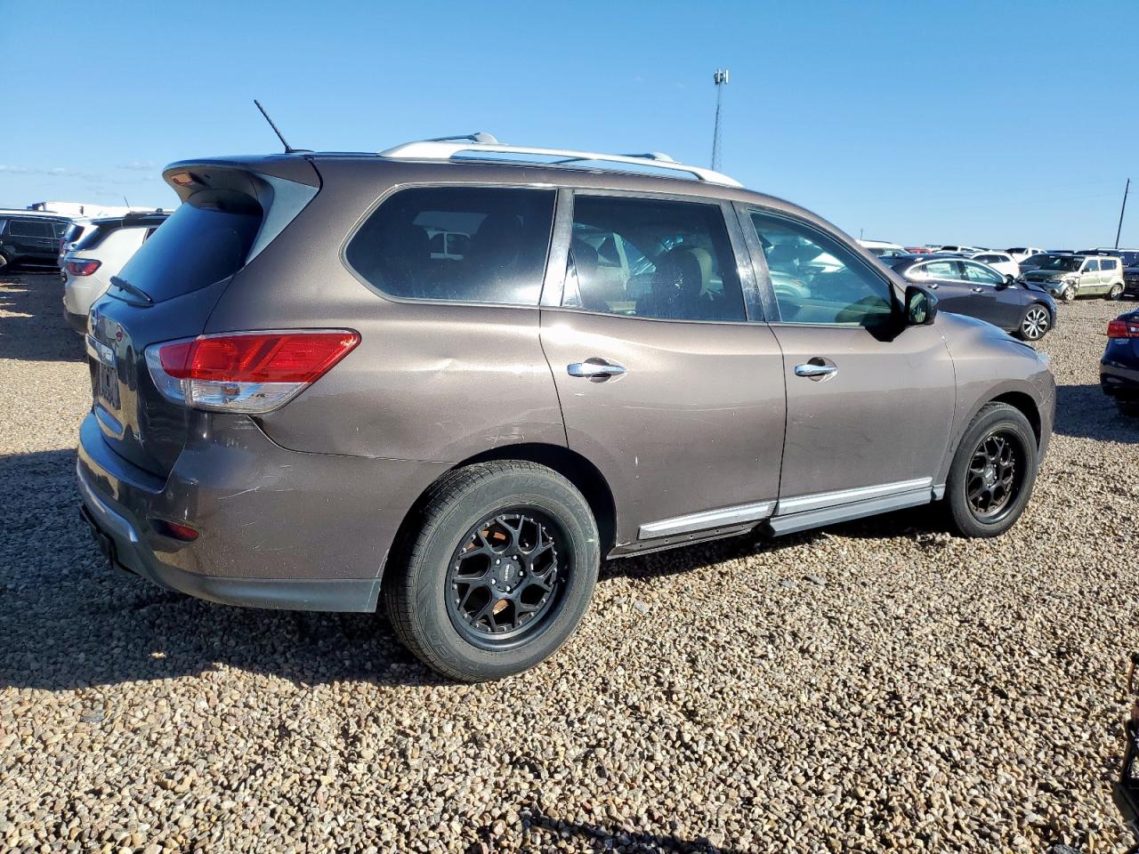 2015 Nissan Pathfinder S VIN: 5N1AR2MN2FC604793 Lot: 85954585