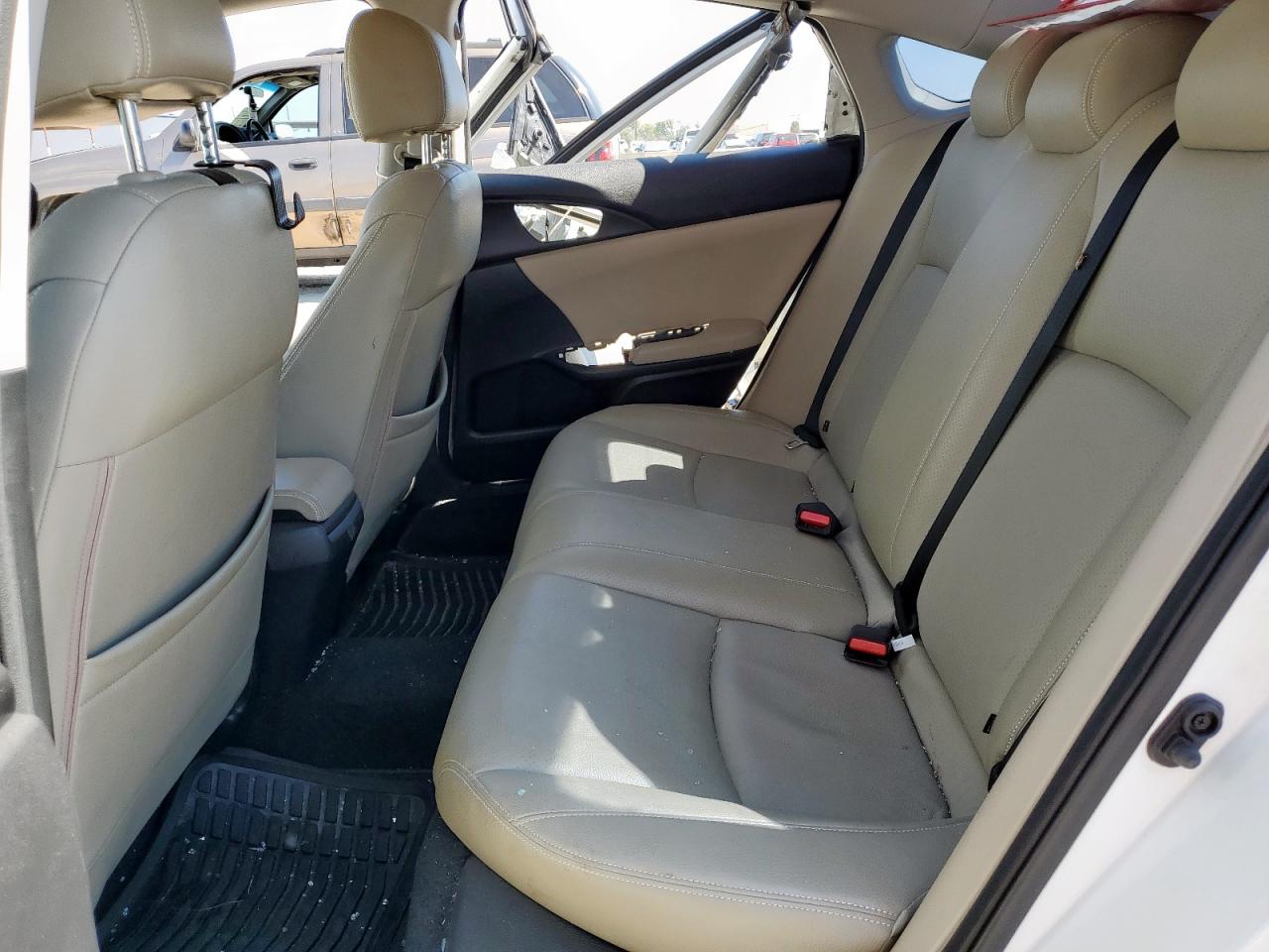 2017 Honda Civic Lx VIN: 19XFC2F56HE077426 Lot: 85857345