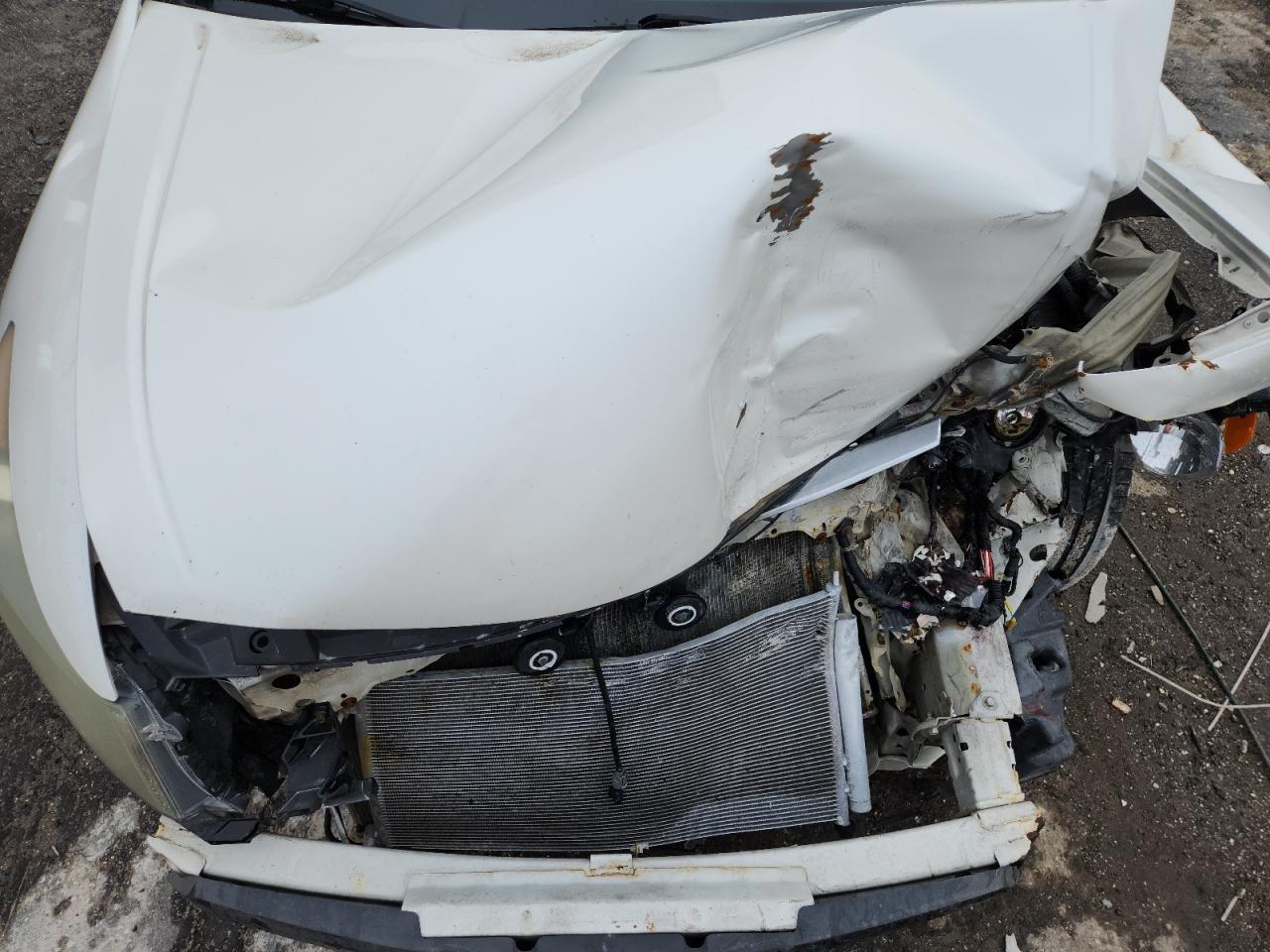 2011 Honda Accord Exl VIN: 1HGCP3F84BA004879 Lot: 82420895