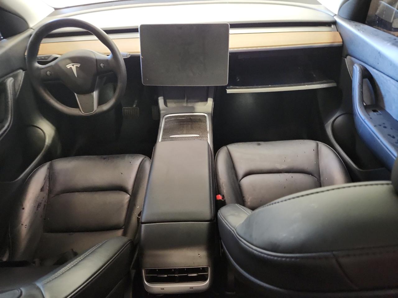 2022 Tesla Model Y VIN: 7SAYGDEE1NF392086 Lot: 90856665