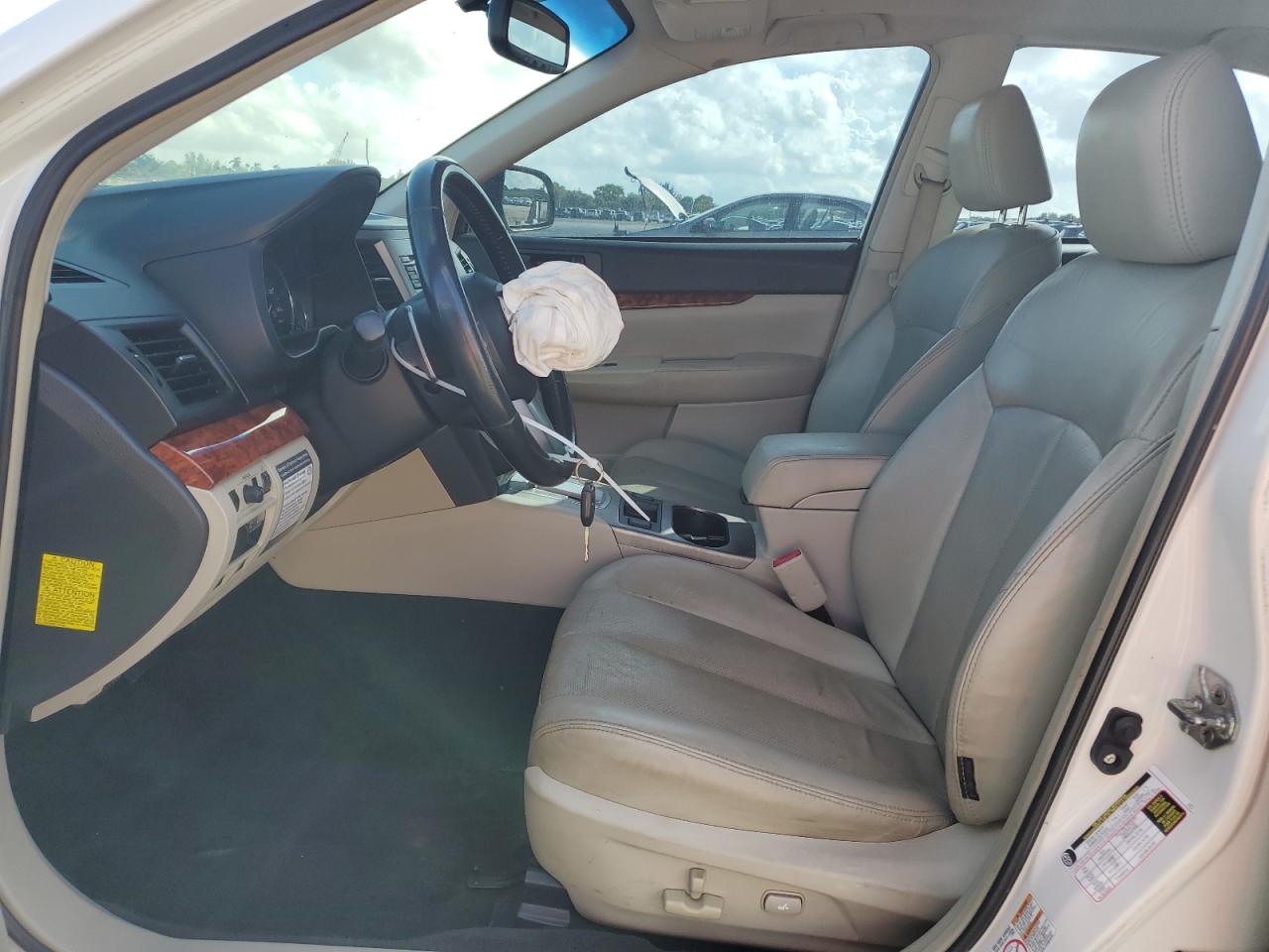 2011 Subaru Legacy 2.5I Limited VIN: 4S3BMBK69B3238554 Lot: 86864425