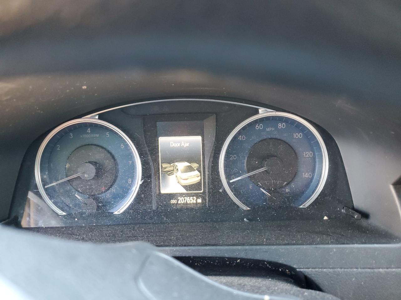 2016 Toyota Camry Le VIN: 4T1BF1FKXGU585271 Lot: 84659065