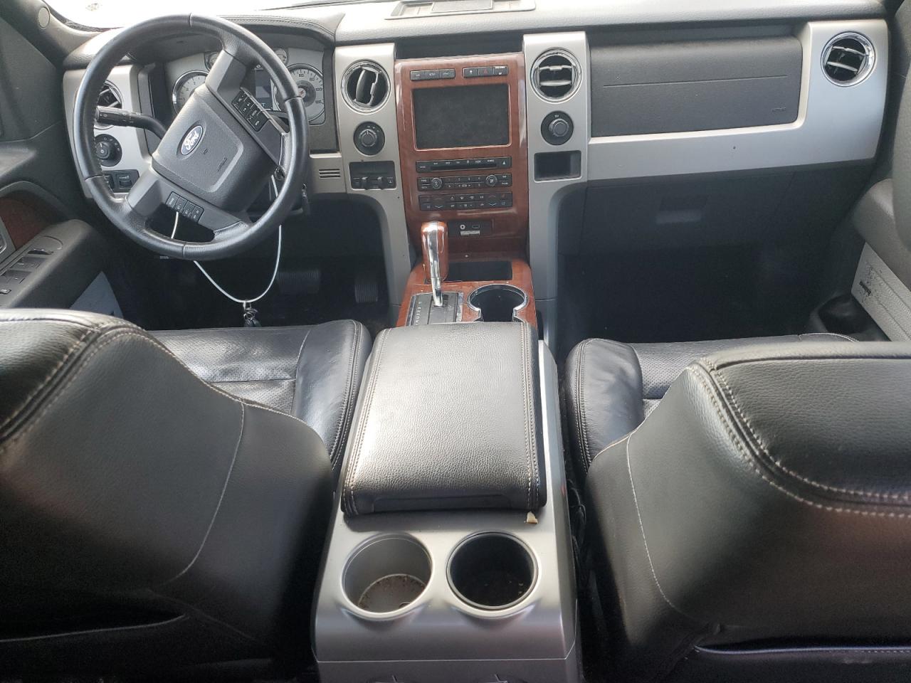 2010 Ford F150 Supercrew VIN: 1FTFW1EV9AFB22261 Lot: 82219085