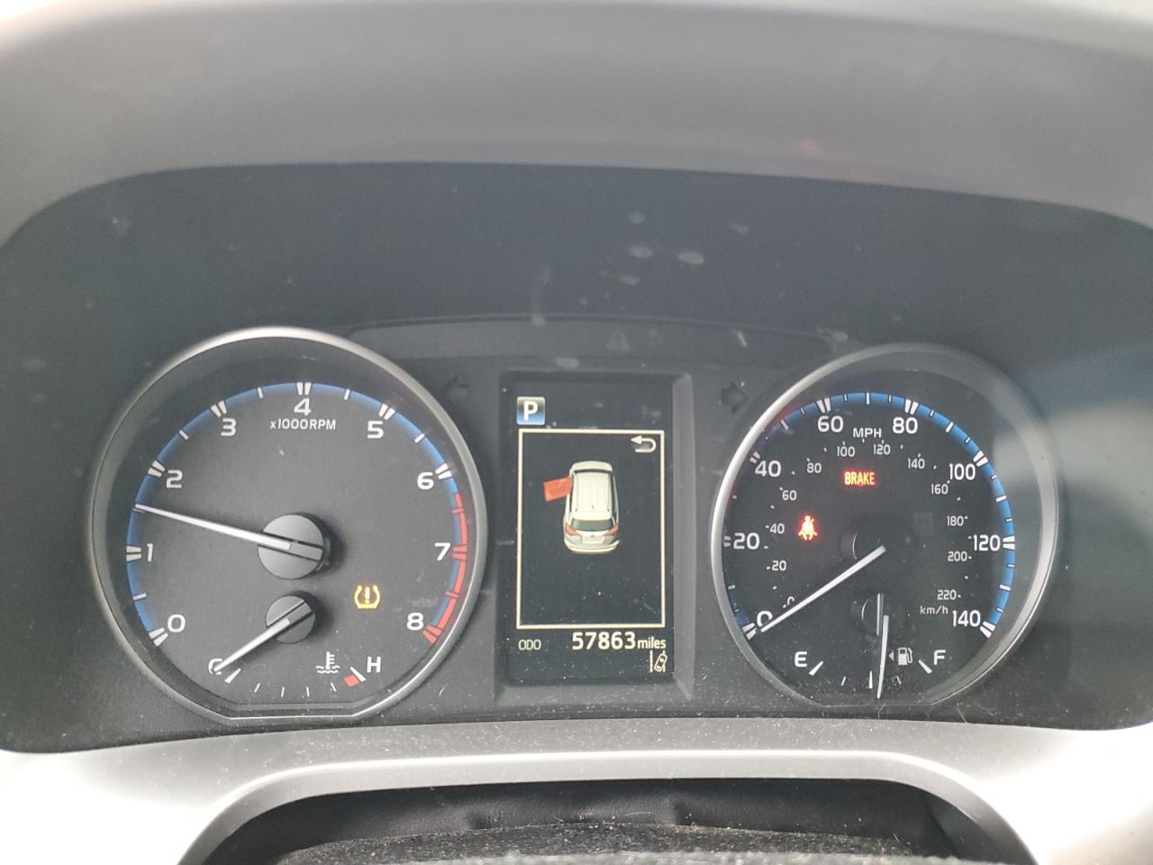 2018 Toyota Rav4 Le VIN: JTMBFREV2JJ212524 Lot: 82273485