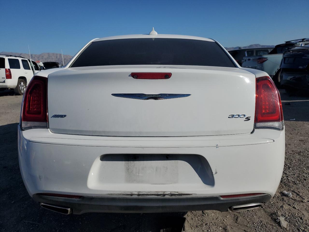 2019 Chrysler 300 S VIN: 2C3CCAGG7KH542812 Lot: 81995905