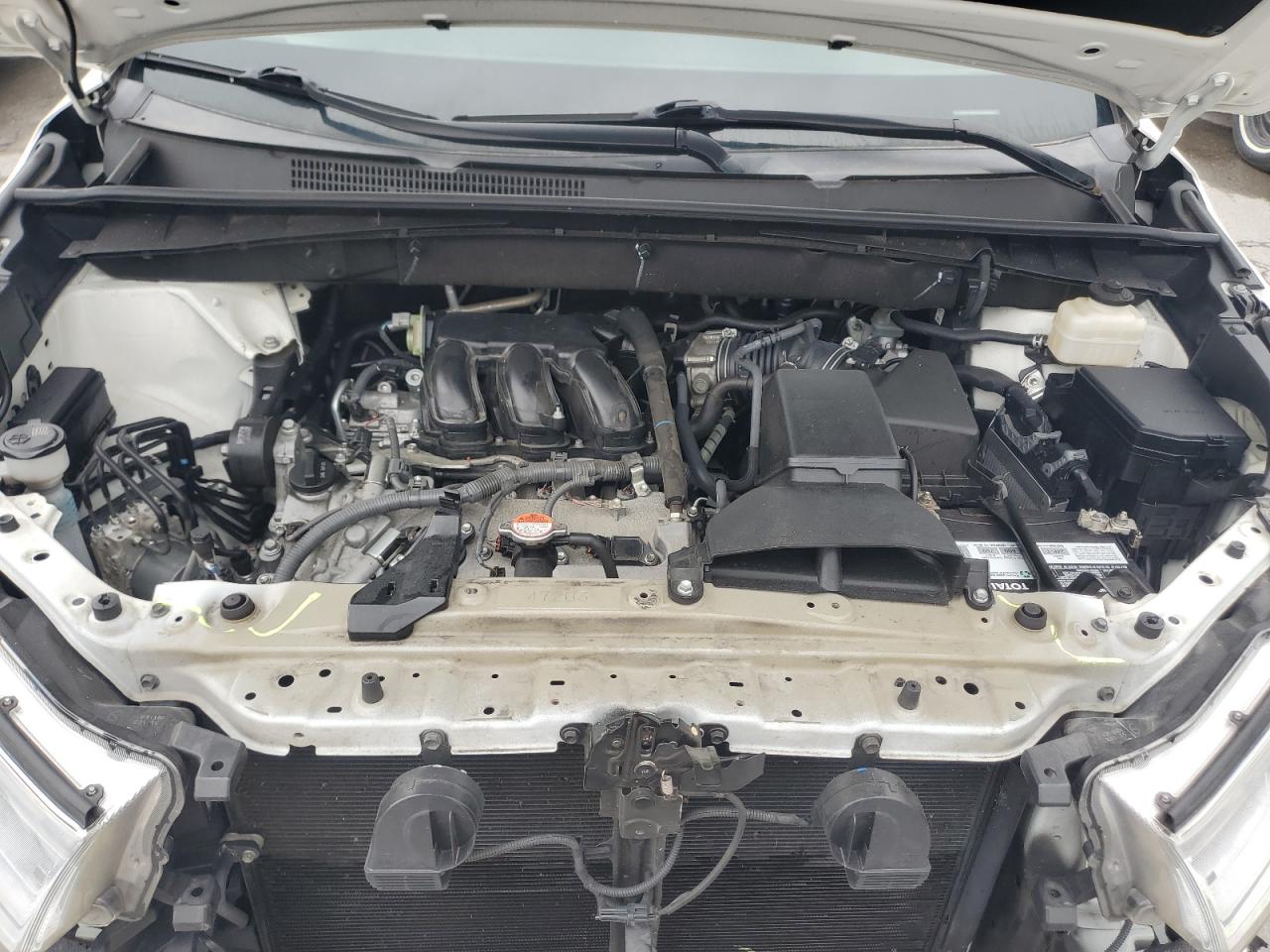 2016 Toyota Highlander Xle VIN: 5TDJKRFH0GS327215 Lot: 82236685