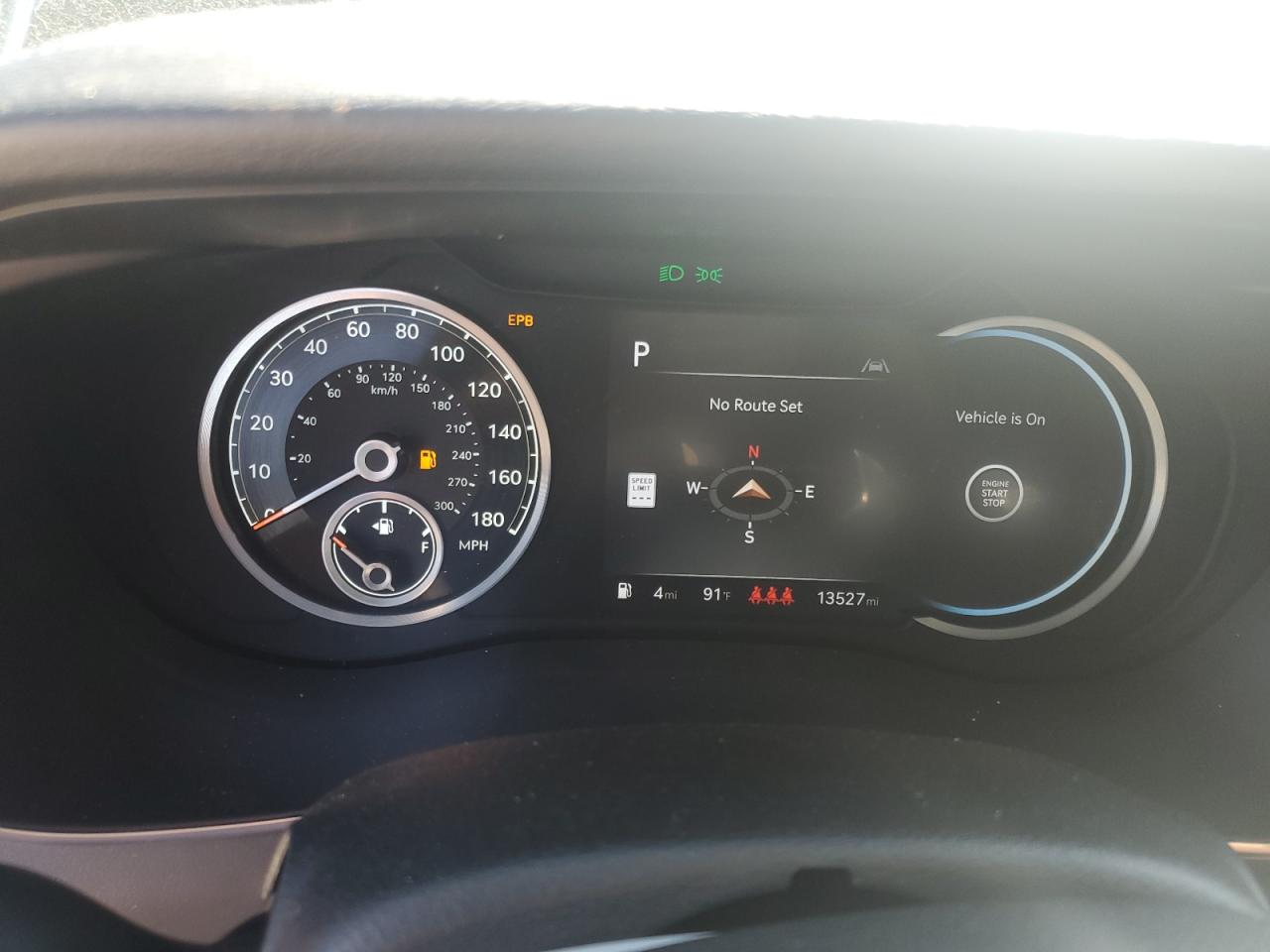 2025 Genesis G70 Base VIN: KMTG34SC4SU157449 Lot: 87105645