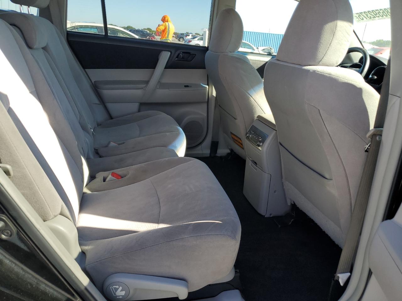 2013 Toyota Highlander Base VIN: 5TDZA3EH7DS036047 Lot: 86592375