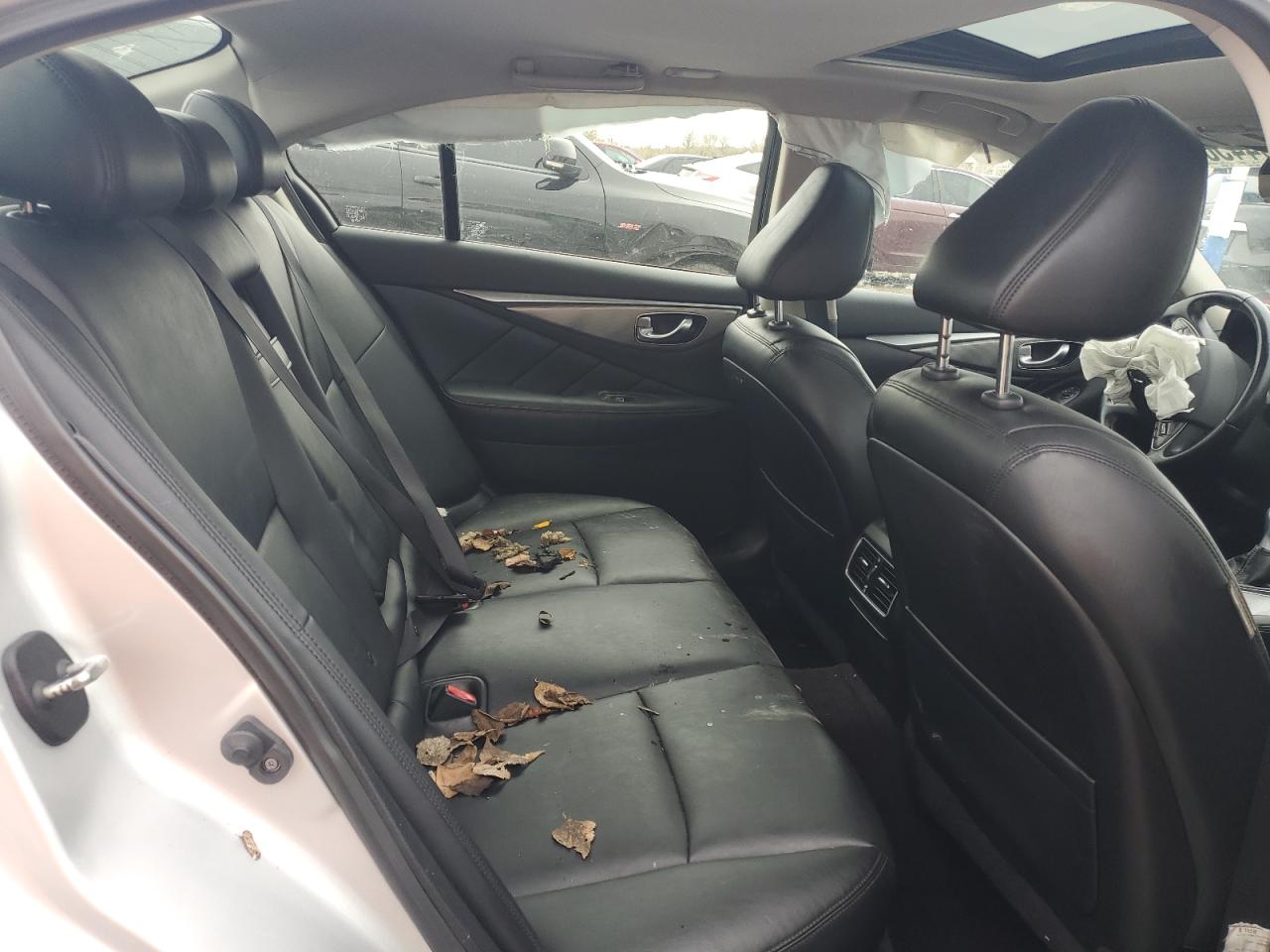 2015 Infiniti Q50 Base VIN: JN1BV7AP0FM339392 Lot: 90445095