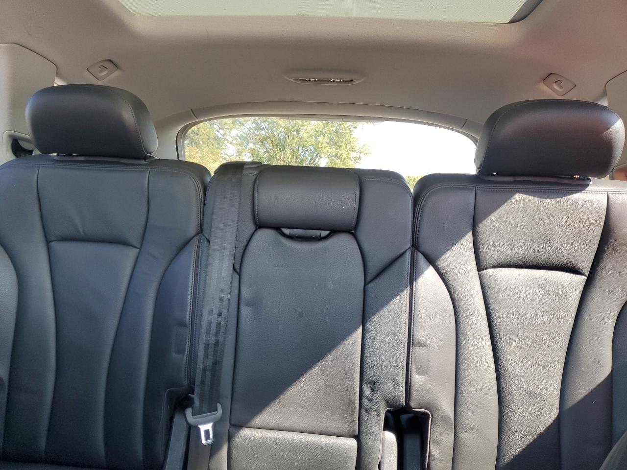 2017 Audi Q7 Premium Plus VIN: WA1LAAF72HD042723 Lot: 82608635