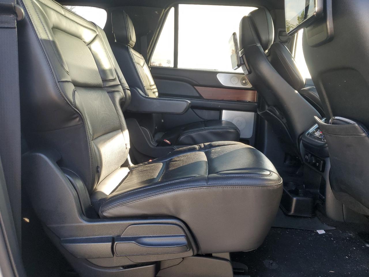 2018 Lincoln Navigator L Reserve VIN: 5LMJJ3LT9JEL05566 Lot: 85361435