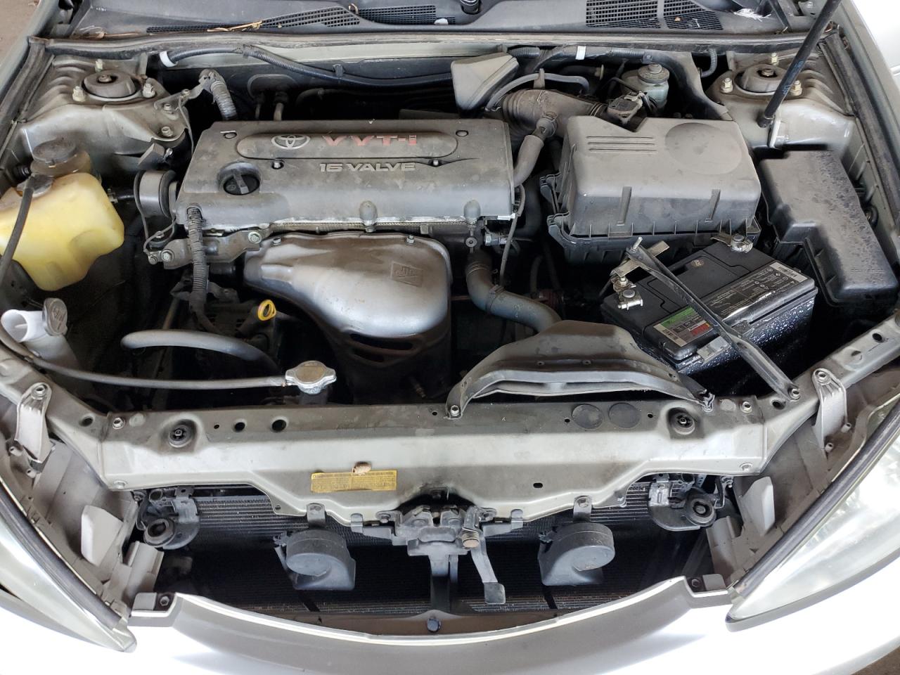 2003 Toyota Camry Le VIN: JTDBE32K330184641 Lot: 86717825
