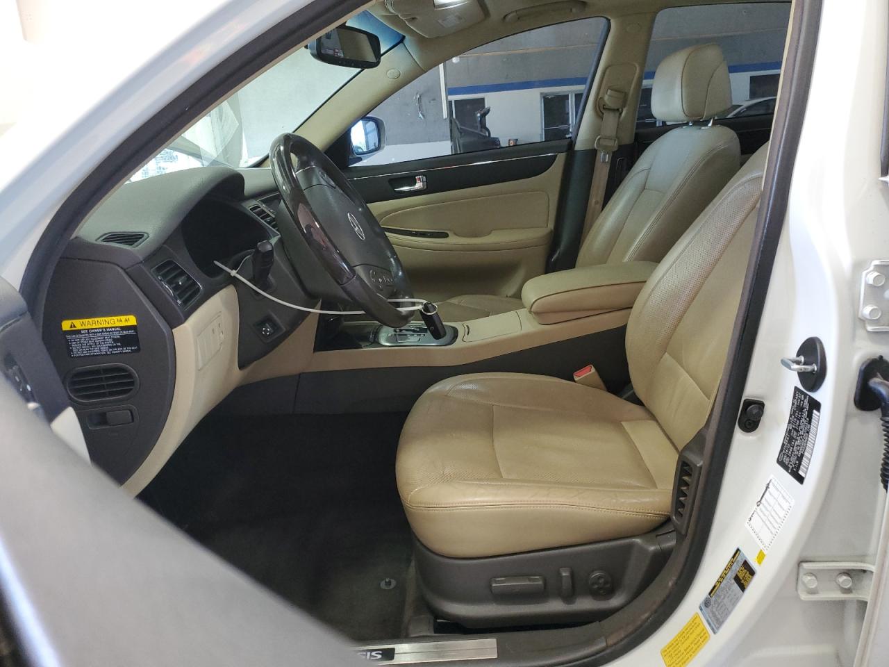 2010 Hyundai Genesis VIN: KMHGC4DF2AU092519 Lot: 82191915