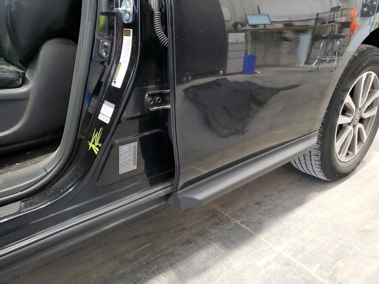 2014 Nissan Pathfinder S VIN: 5N1AR2MM1EC663095 Lot: 84423425