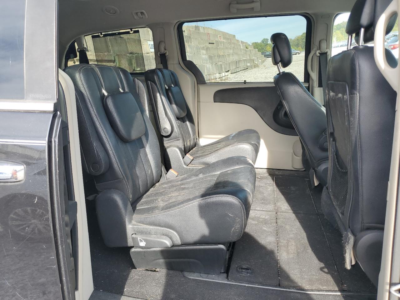 2012 Chrysler Town & Country Touring L VIN: 2C4RC1CG7CR194355 Lot: 82364795