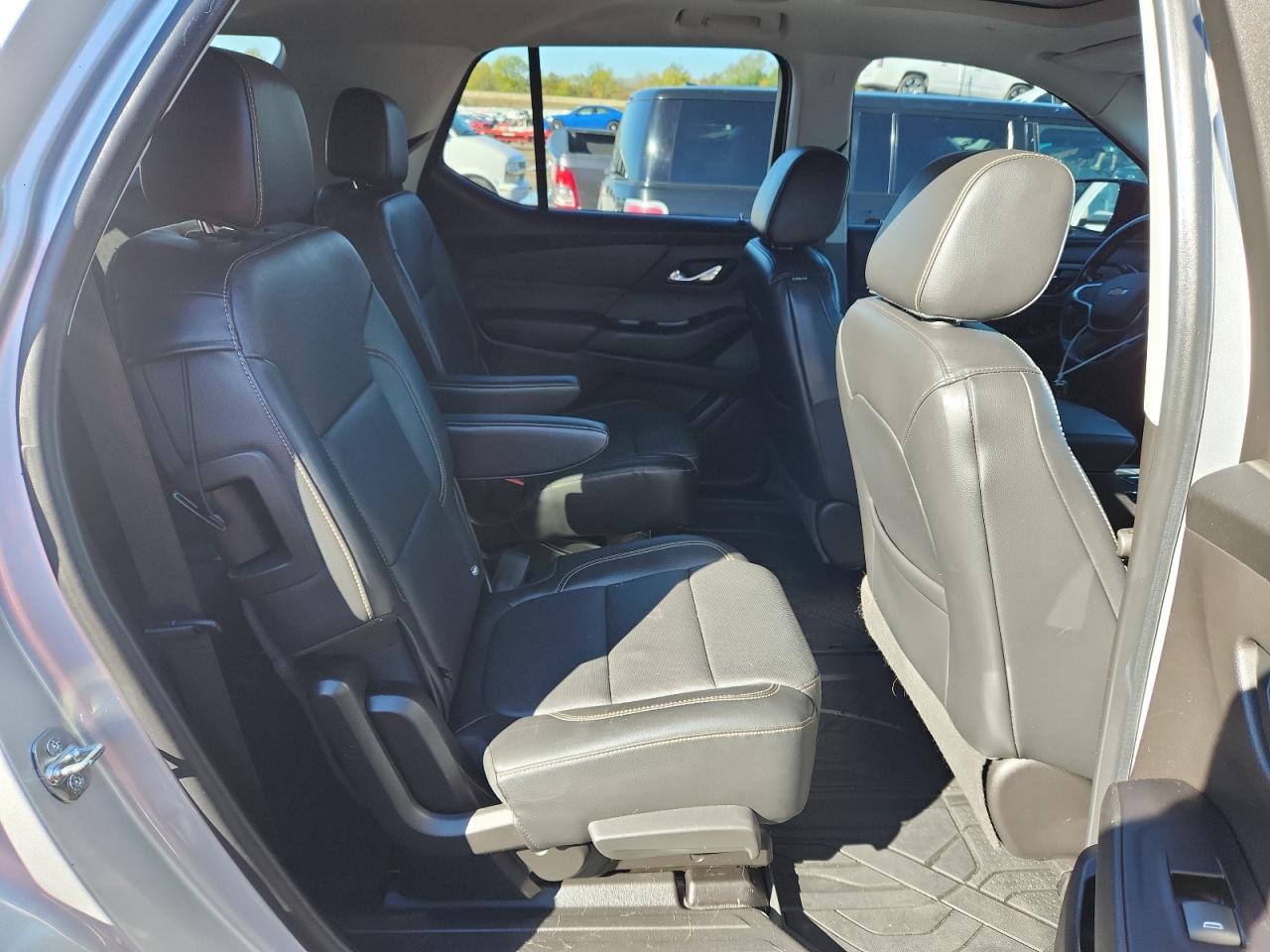 2019 Chevrolet Traverse Premier VIN: 1GNERKKW2KJ160605 Lot: 85474195