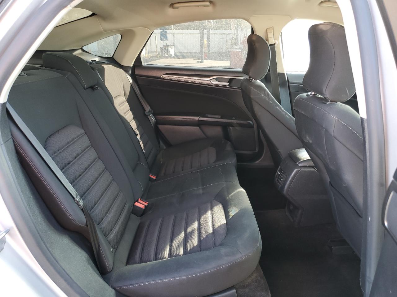 2018 Ford Fusion Se Hybrid VIN: 3FA6P0LU7JR173266 Lot: 89461095