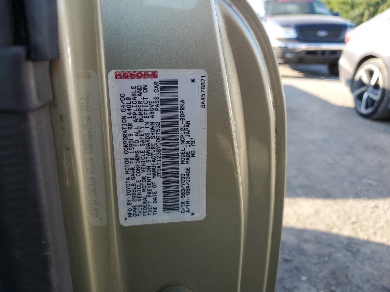 2000 Toyota Echo VIN: JTDAT1238Y0067532 Lot: 84948415