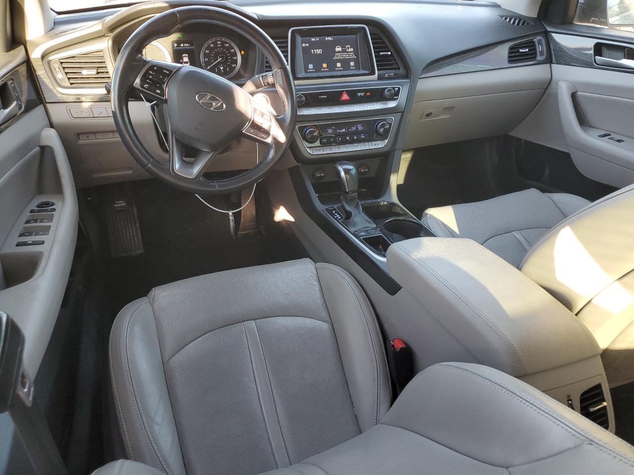 2018 Hyundai Sonata Sport VIN: 5NPE34AF0JH649115 Lot: 82363545