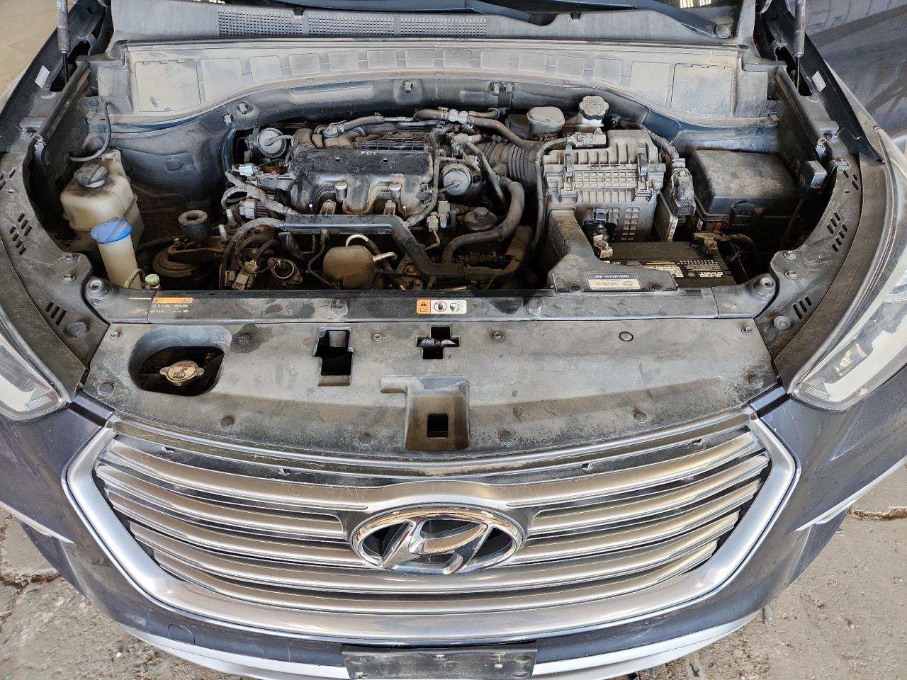 2017 Hyundai Santa Fe Se VIN: KM8SM4HF1HU167240 Lot: 82233795