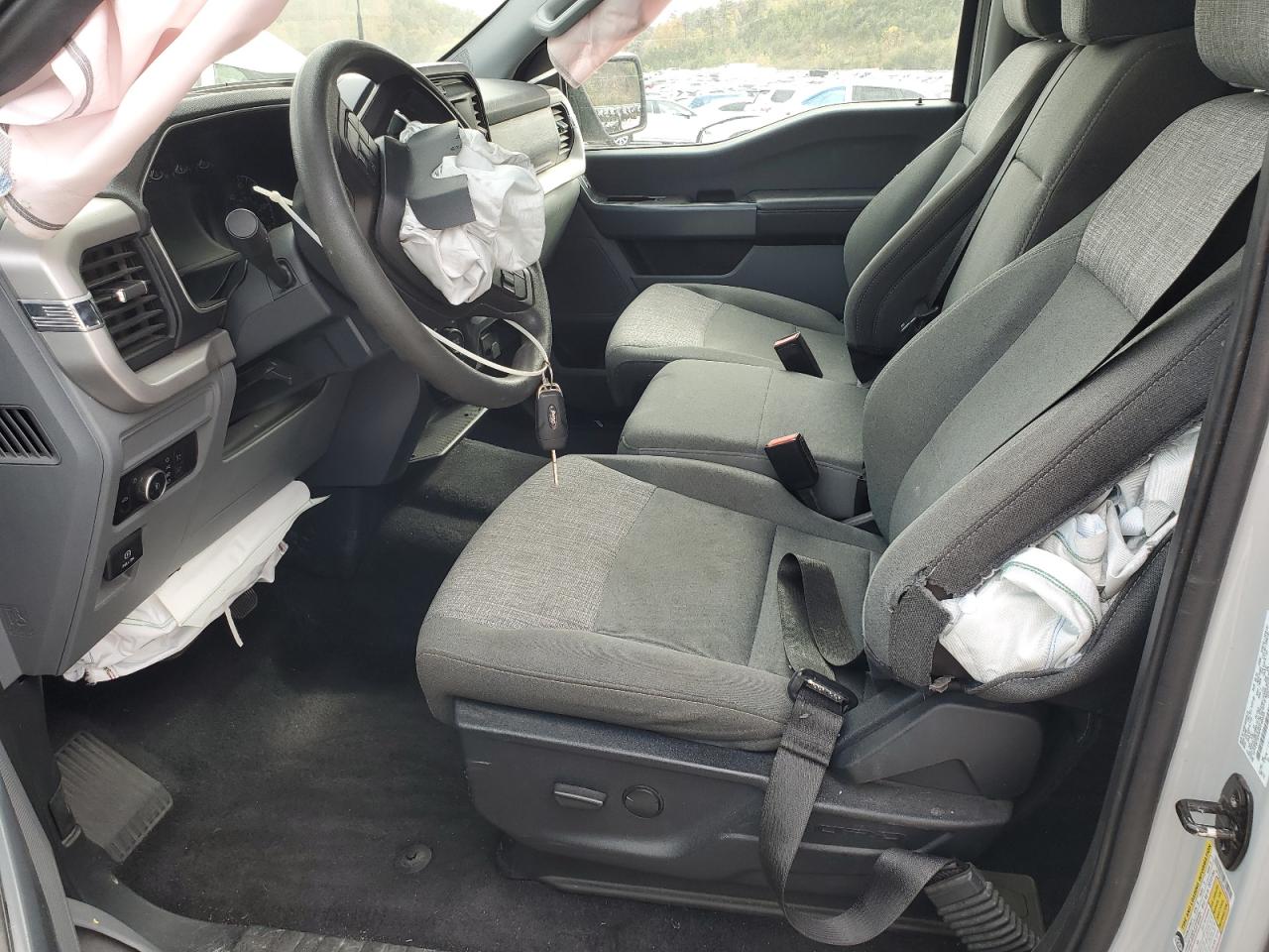 2023 Ford F150 Supercrew VIN: 1FTFW1E84PFC68652 Lot: 89694455