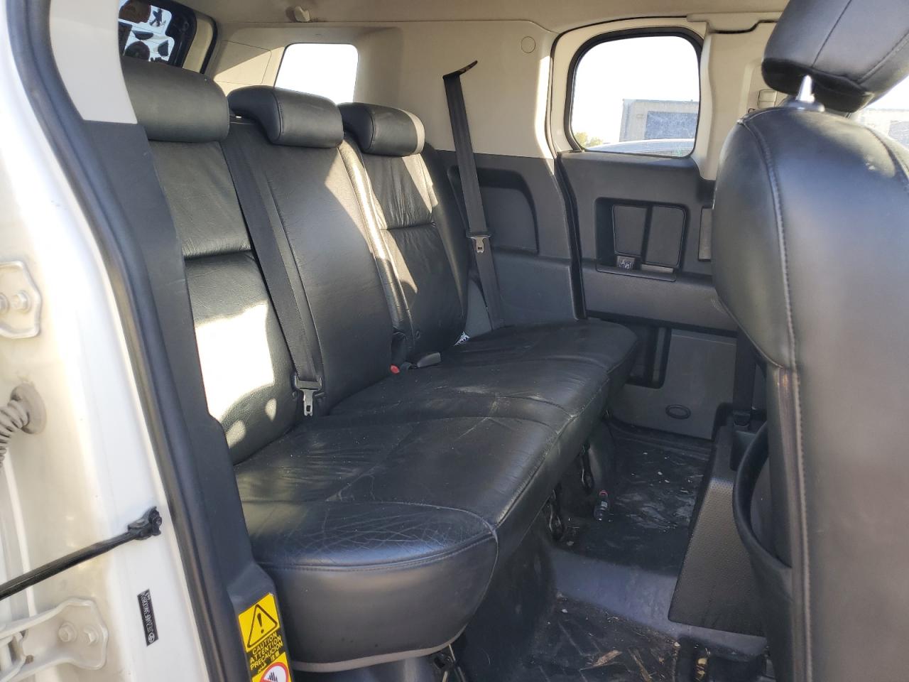 2010 Toyota Fj Cruiser VIN: JTEZU4BF3AK008924 Lot: 82672905