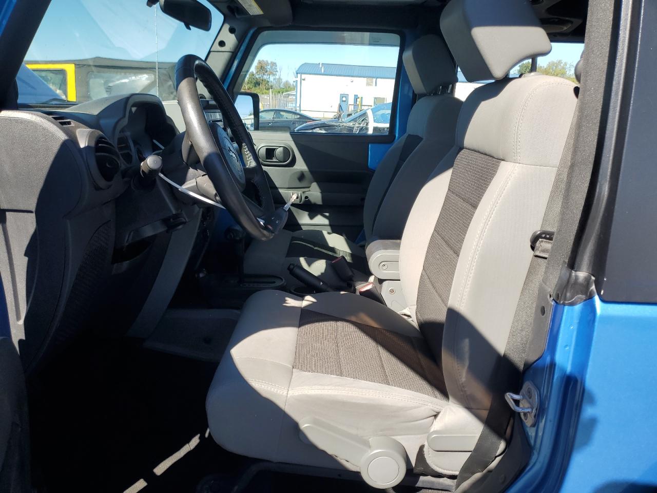 2010 Jeep Wrangler Sport VIN: 1J4AA2D15AL209406 Lot: 86987225