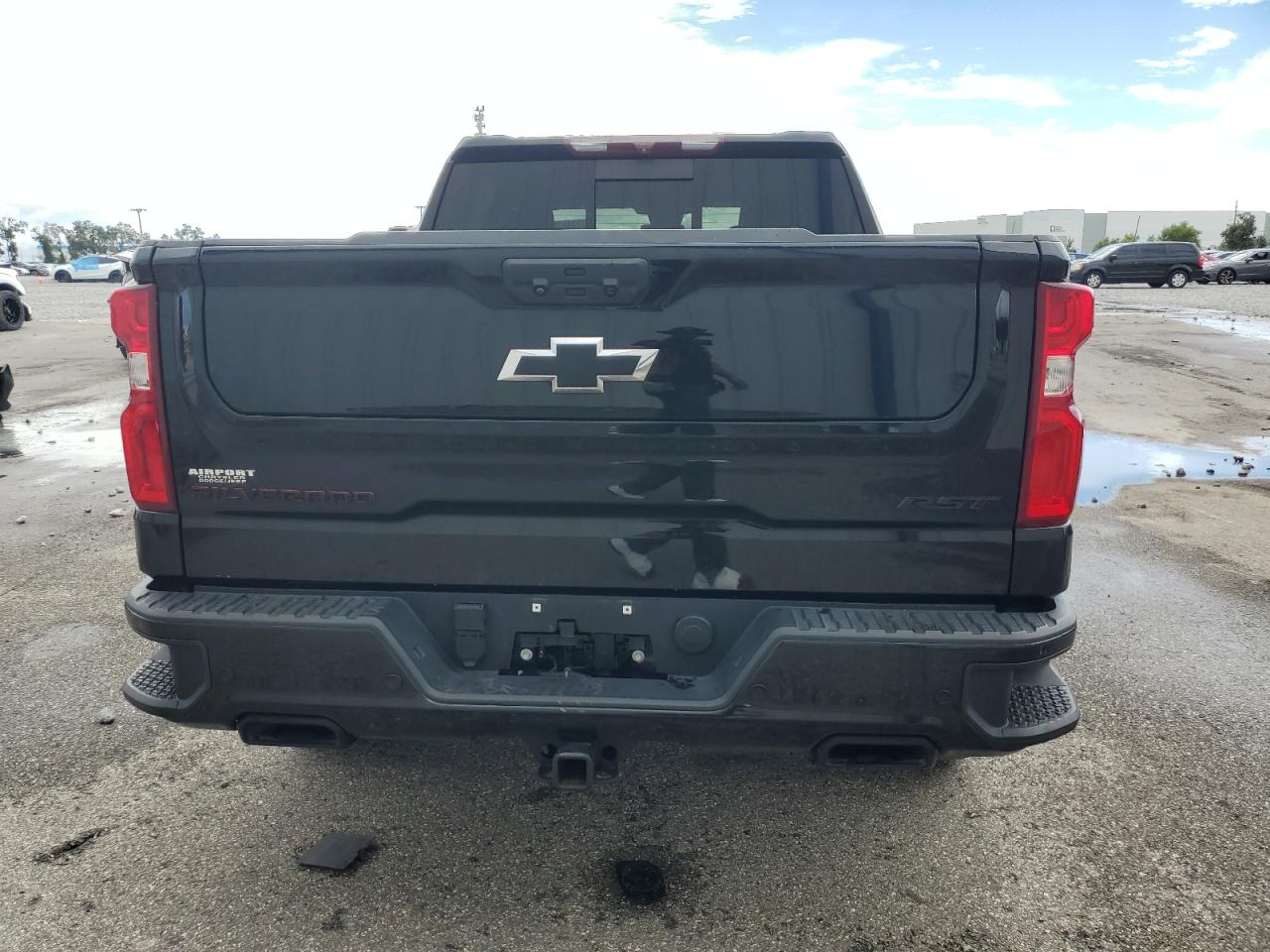 2022 Chevrolet Silverado K1500 Rst VIN: 1GCUDEEDXNZ575627 Lot: 82246355