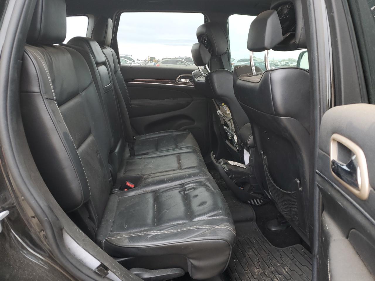 2014 Jeep Grand Cherokee Overland VIN: 1C4RJFCG5EC320355 Lot: 82428585