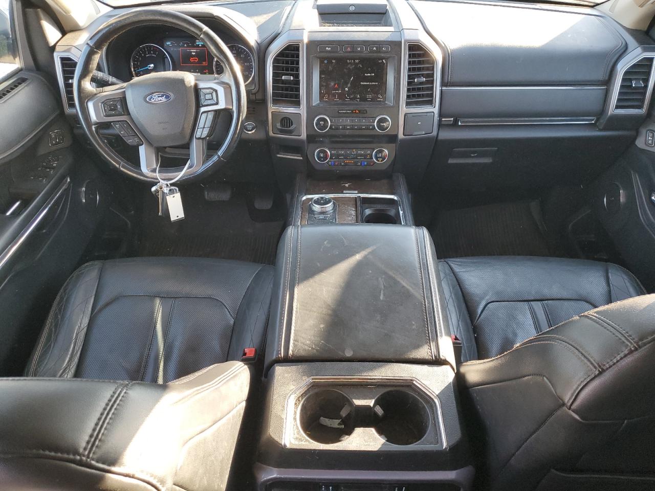 2018 Ford Expedition Max Platinum VIN: 1FMJK1LT5JEA55182 Lot: 86223195