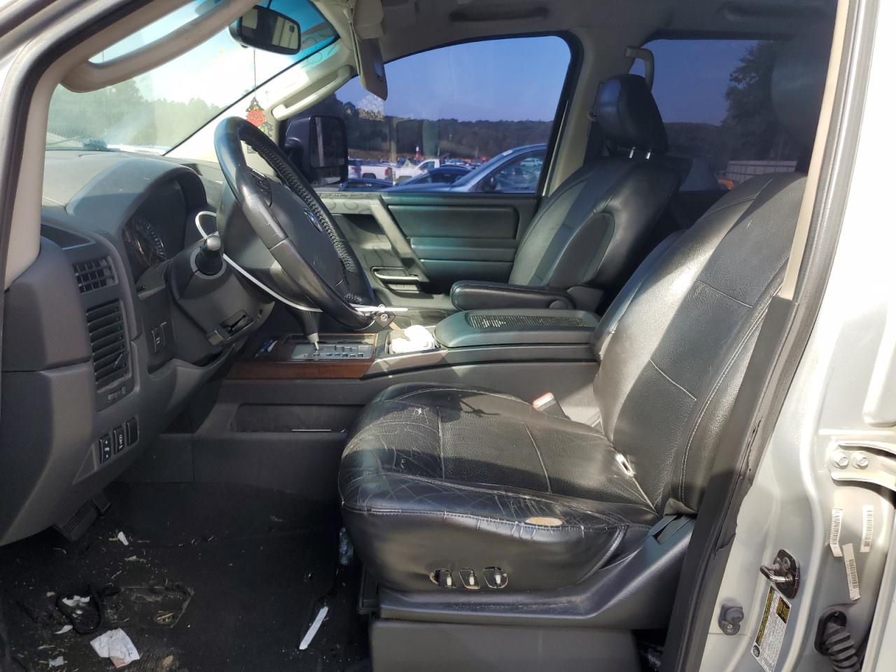 2011 Nissan Uk VIN: 1N6BA0EC6BN306423 Lot: 81919495