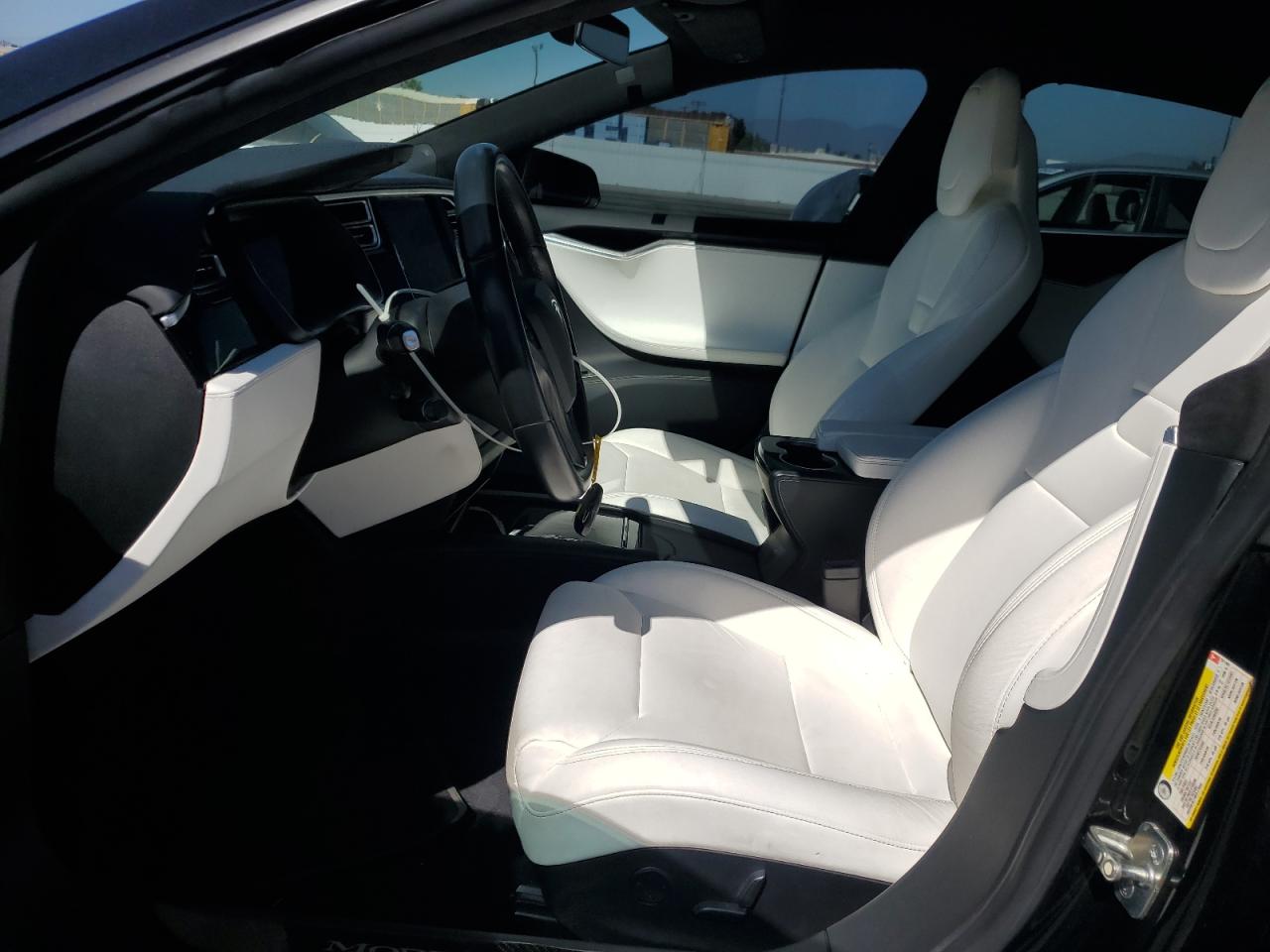 2017 Tesla Model S VIN: 5YJSA1E10HF201486 Lot: 82336825