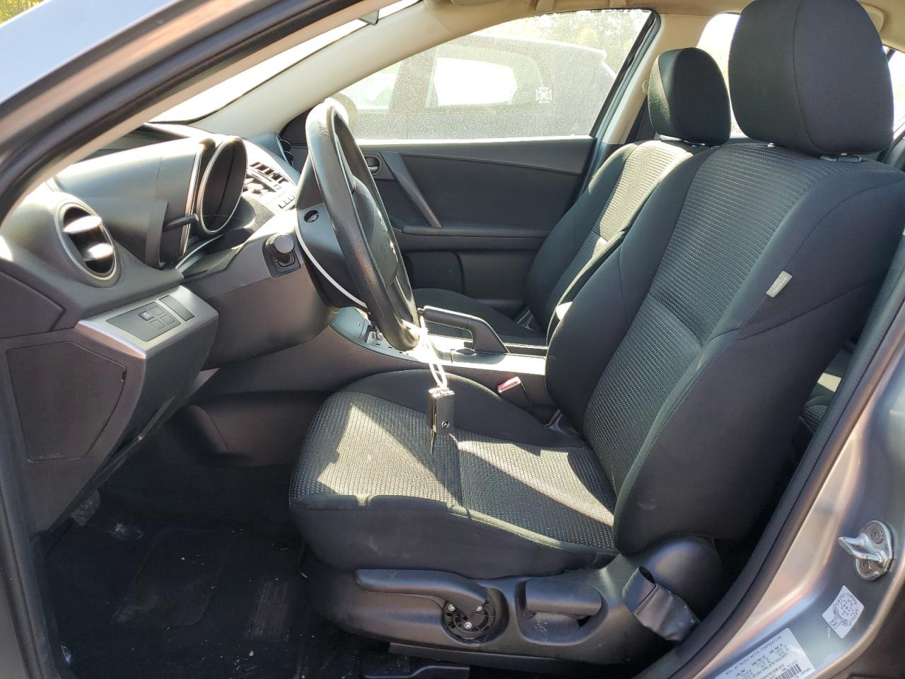 2013 Mazda 3 I VIN: JM1BL1UF6D1846881 Lot: 80359375