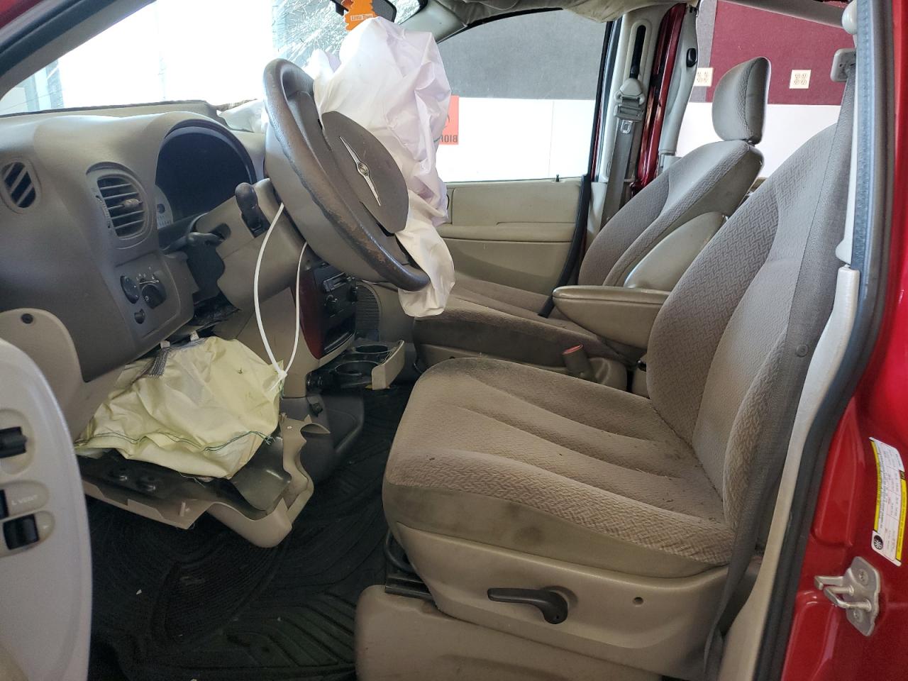 2007 Chrysler Town & Country Lx VIN: 1A4GJ45R87B201793 Lot: 81993005