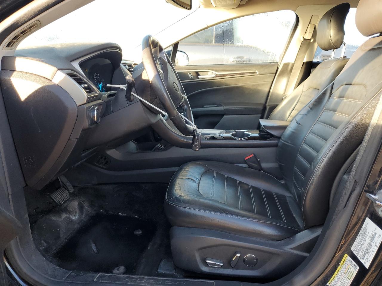 2015 Ford Fusion Se VIN: 3FA6P0HD6FR111826 Lot: 86107055