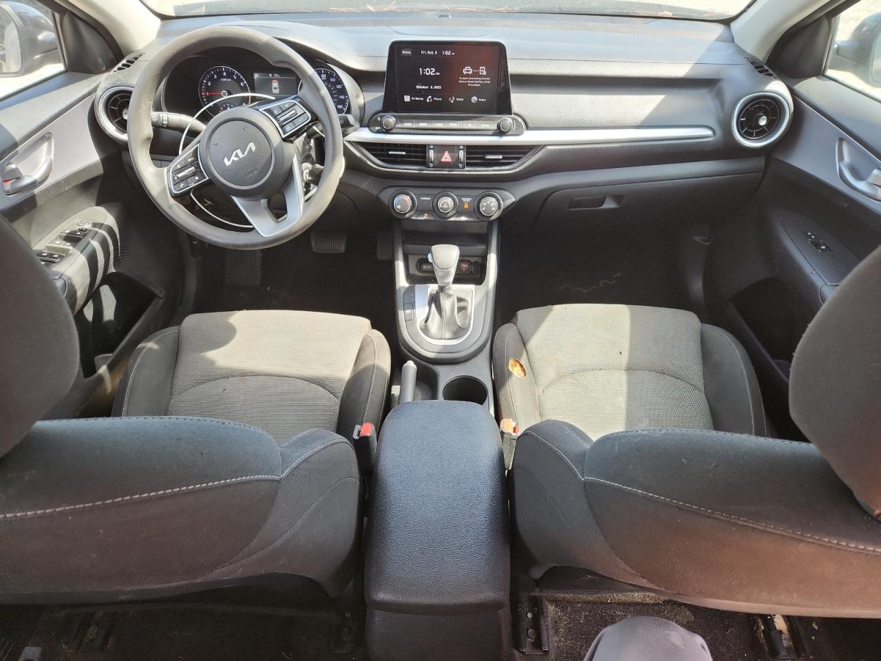 2024 Kia Forte Lx VIN: 3KPF24AD8RE828170 Lot: 85155235