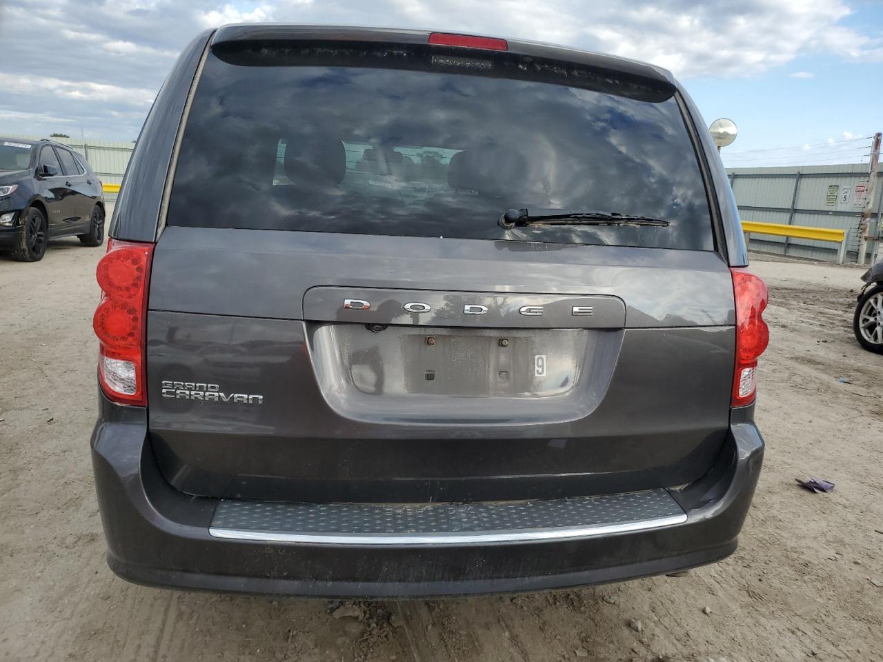 2018 Dodge Grand Caravan Gt VIN: 2C4RDGEG7JR324340 Lot: 85675995