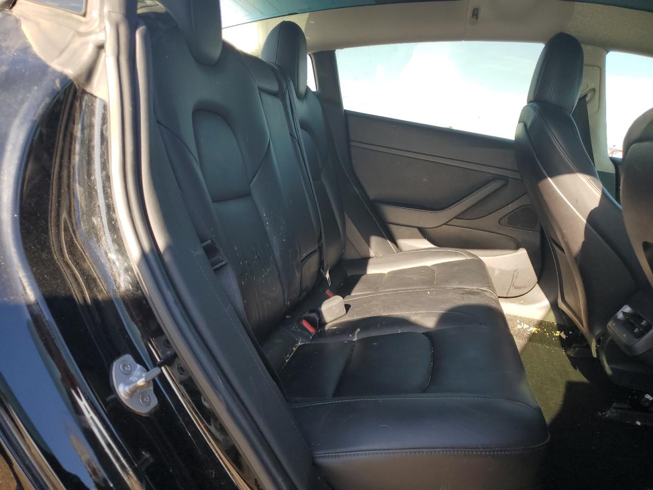 2019 Tesla Model 3 VIN: 5YJ3E1EB4KF198987 Lot: 85084825