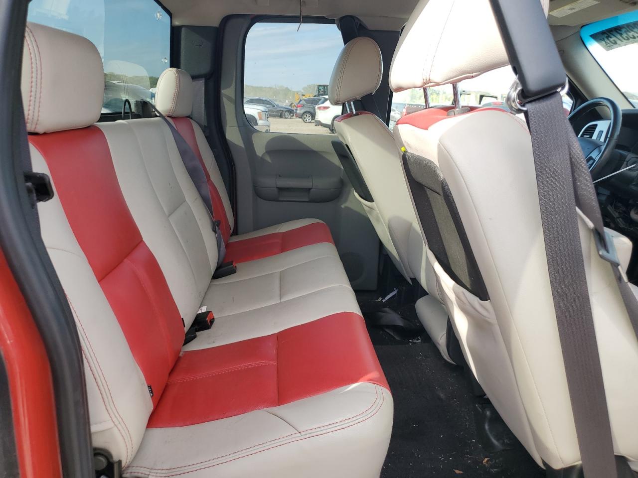 2011 GMC Sierra K1500 VIN: 1GTR2TE31BZ162952 Lot: 82325375