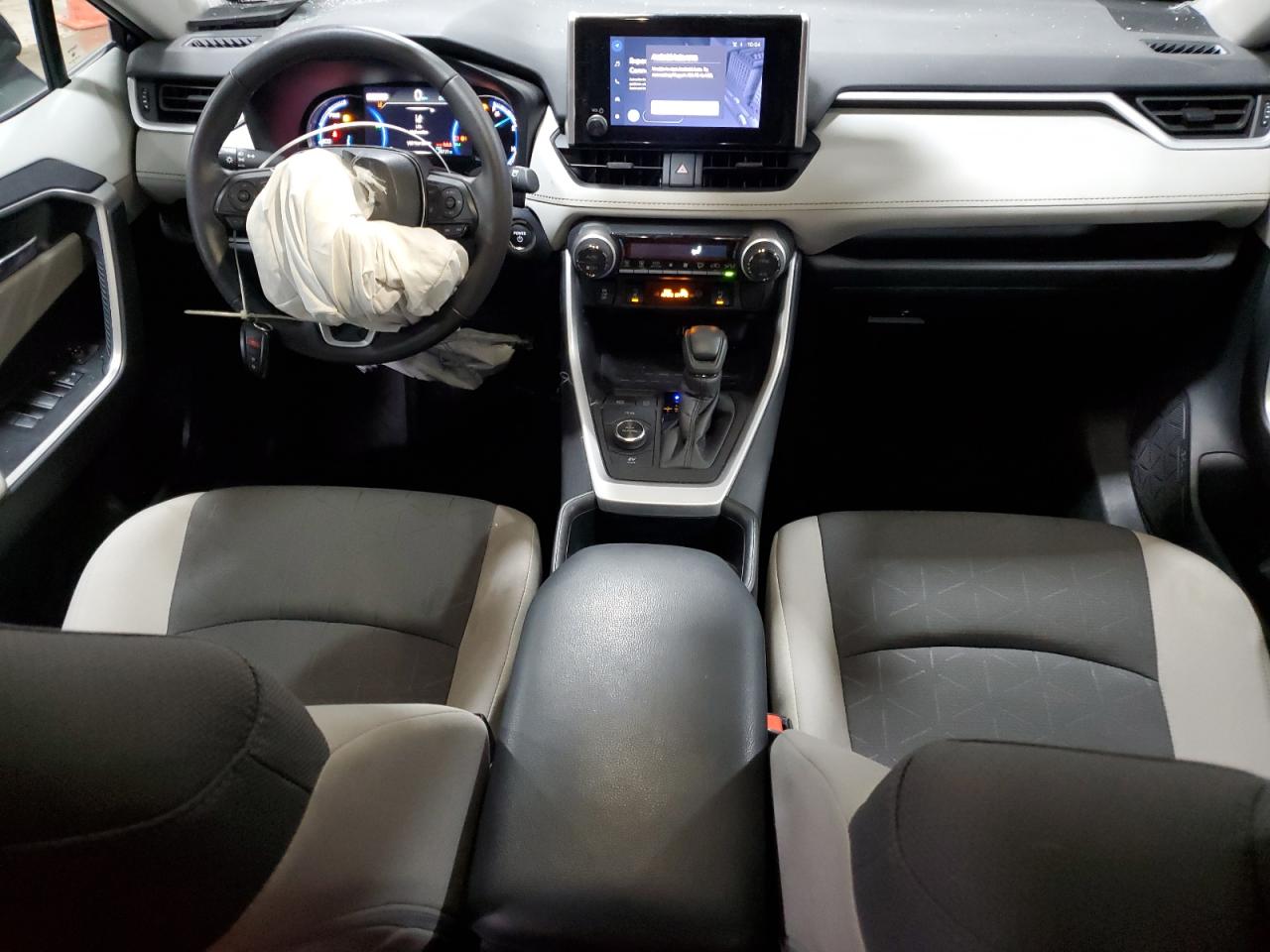 2024 Toyota Rav4 Xle VIN: 4T3RWRFV9RU138738 Lot: 83935295