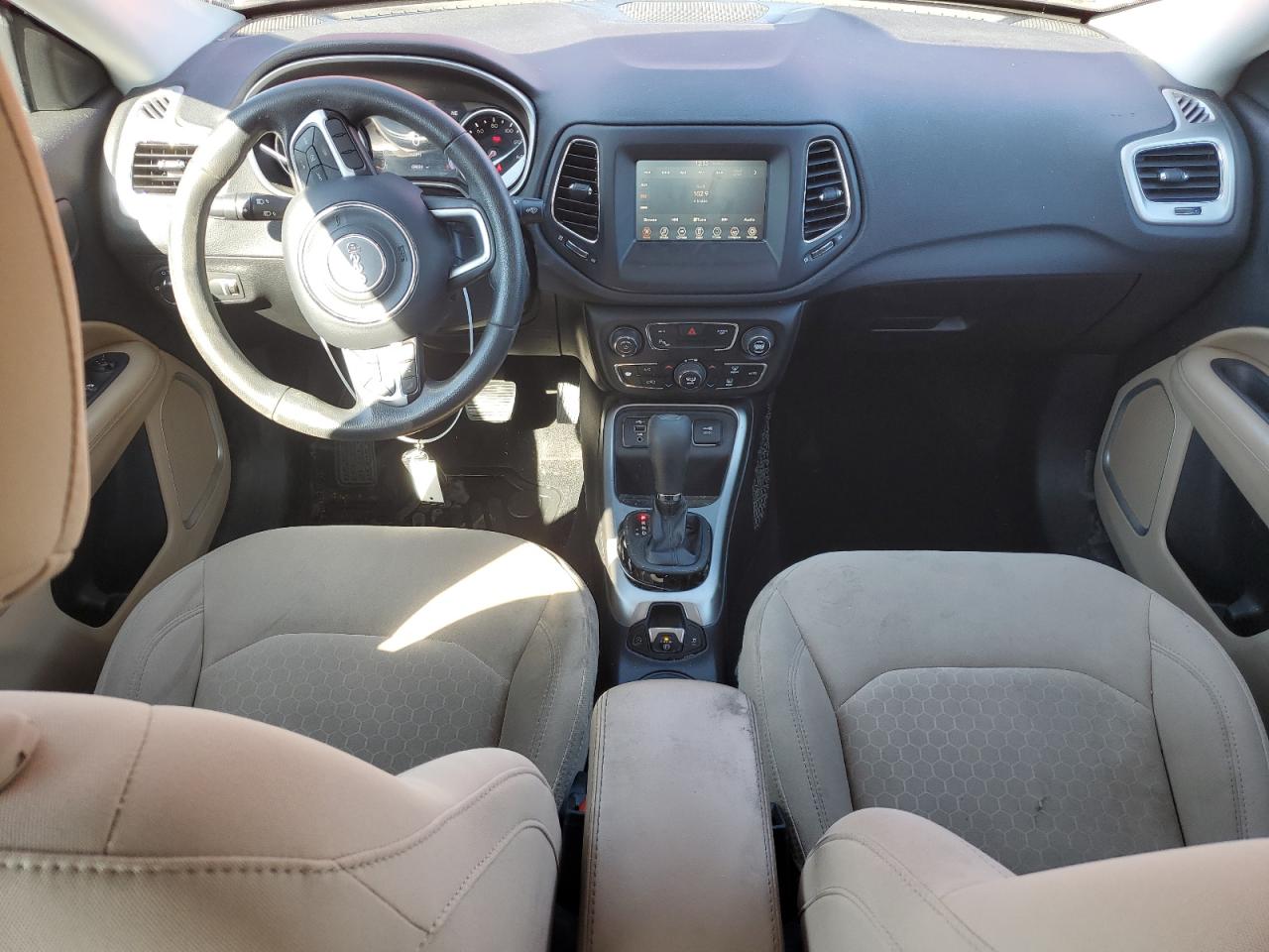 2019 Jeep Compass Sport VIN: 3C4NJCAB1KT789091 Lot: 82459815