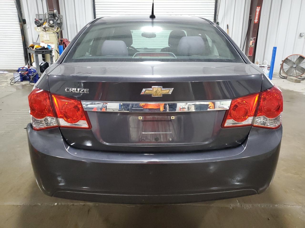 2014 Chevrolet Cruze Ls VIN: 1G1PA5SG4E7123083 Lot: 85870245