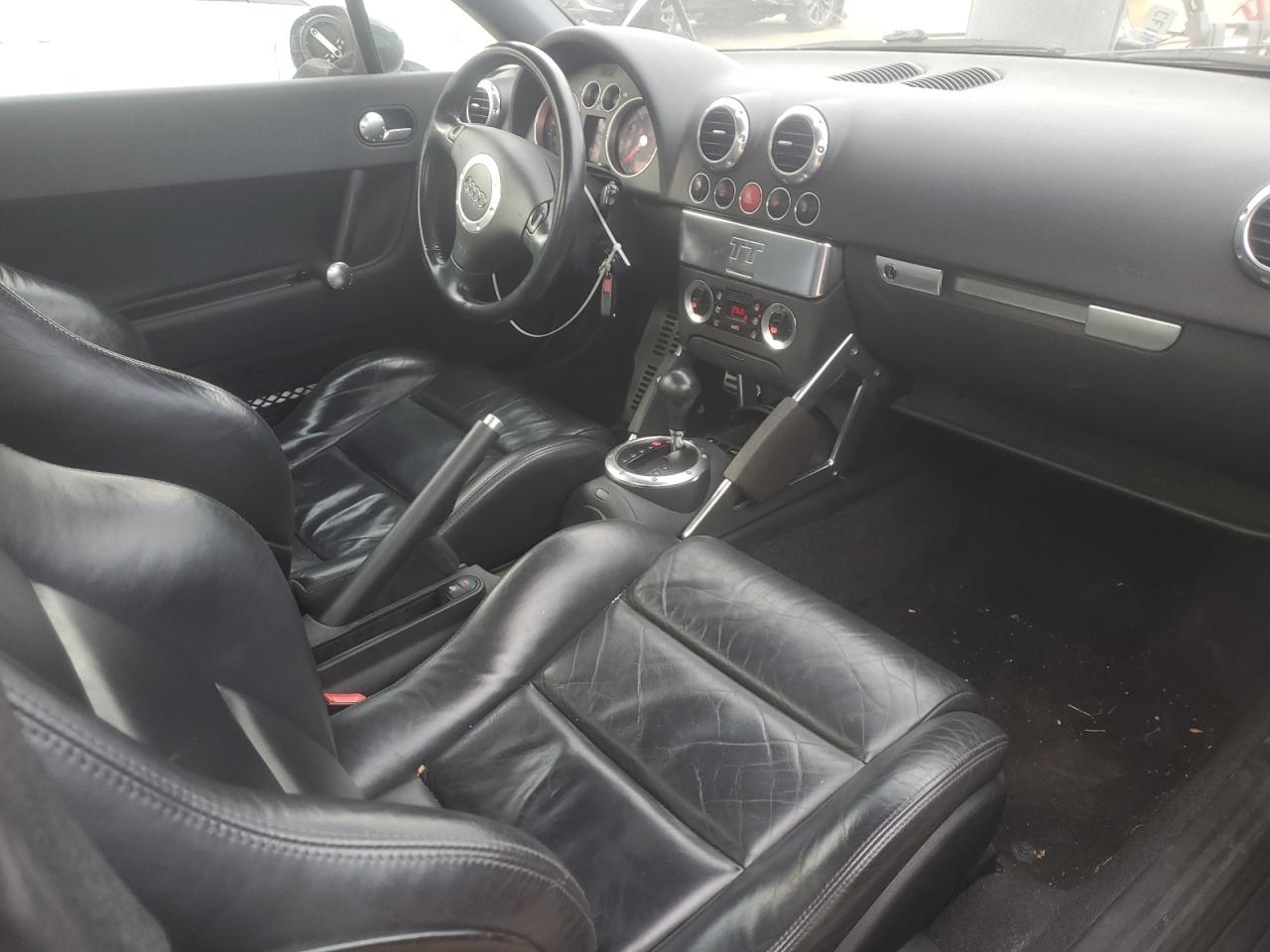 Фото: TRUSC28N641006970