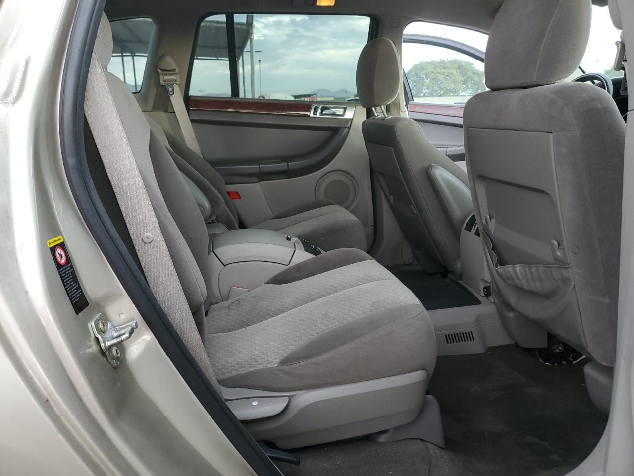 2005 Chrysler Pacifica Touring VIN: 2C8GM684X5R246000 Lot: 85584645